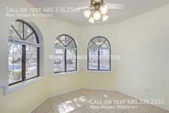 18002 N 12th St in Phoenix, AZ - Building Photo - Building Photo