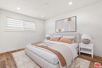 2400 Vanderbilt Ln in Redondo Beach, CA - Building Photo - Building Photo