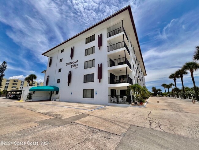 property at 4600 Ocean Beach Blvd