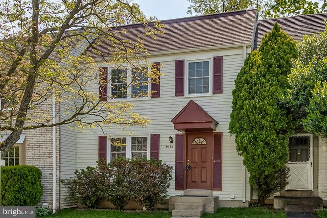 property at 3025 Ellenwood Dr