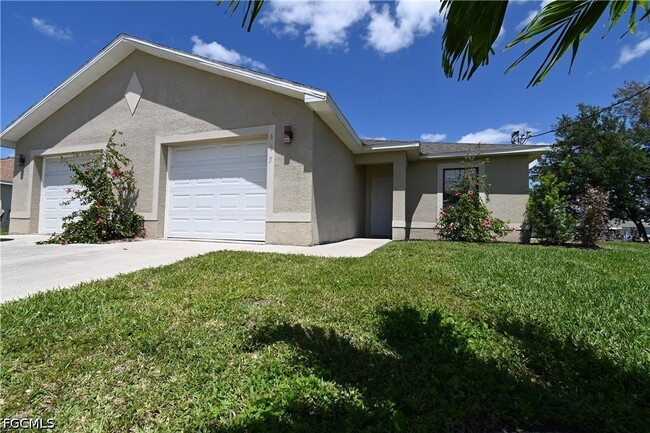 property at 613 SE 14th St