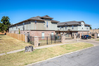 Asbury Place in Bethany, OK - Building Photo - Primary Photo