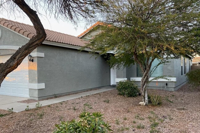 13826 W Keim Dr in Litchfield Park, AZ - Building Photo - Building Photo