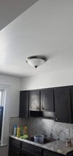 9431 97th St, Unit Second floor in Ozone Park, NY - Building Photo - Building Photo