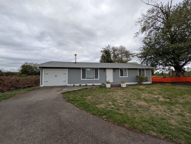 1651 SE Salmonberry Rd in Port Orchard, WA - Building Photo - Building Photo
