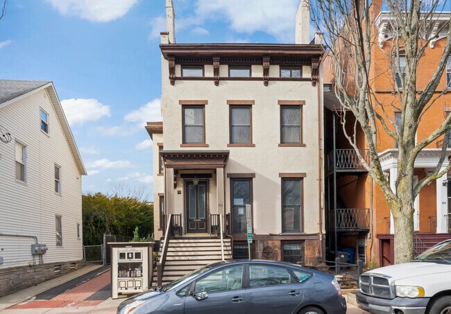 38 Academy St in New Haven, CT - Building Photo - Building Photo