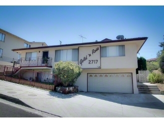 2717 Via Paseo in Montebello, CA - Building Photo