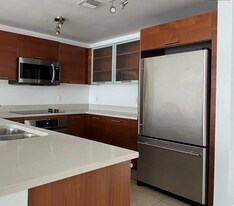 3250 NE 1st Ave, Unit 903 in Miami, FL - Building Photo