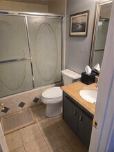 5633 La Puerta Del Sol Blvd S in St. Petersburg, FL - Building Photo - Building Photo