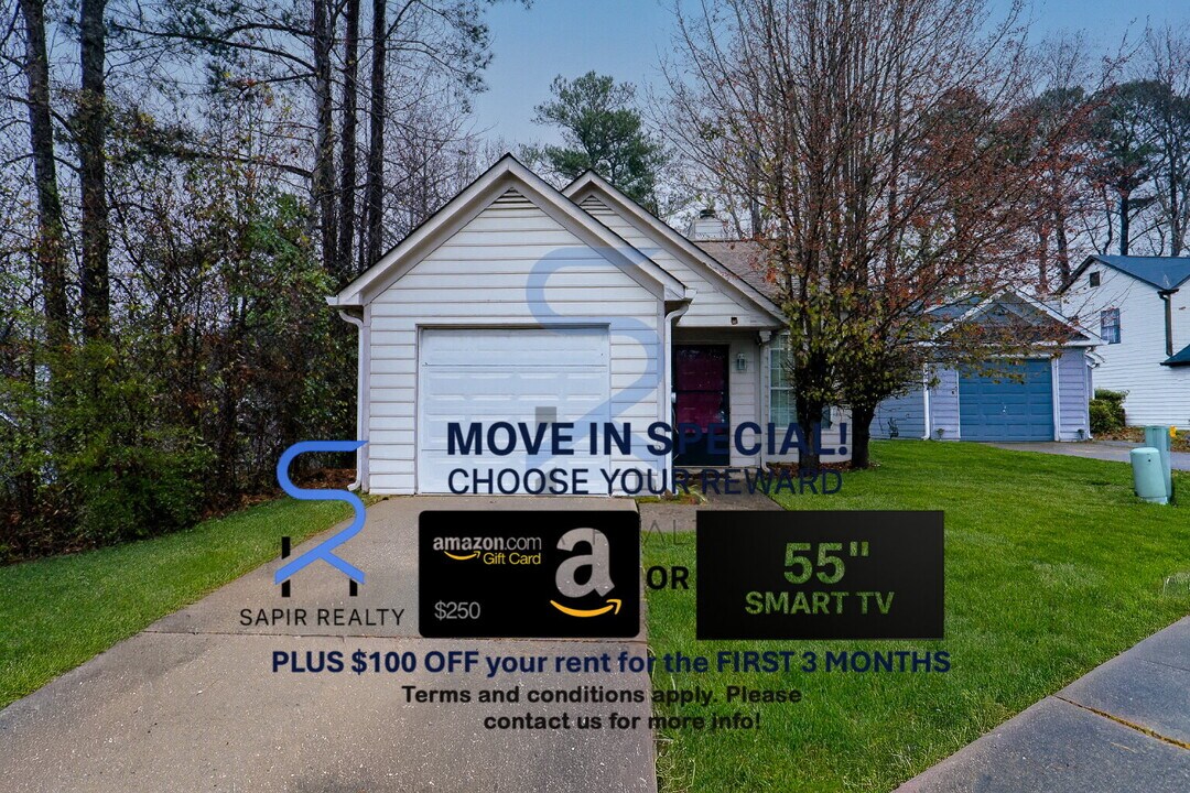 1953 Abbey Province in Austell, GA - Foto de edificio