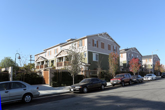 The Crossings On 29th Street in Los Angeles, CA - Building Photo - Building Photo