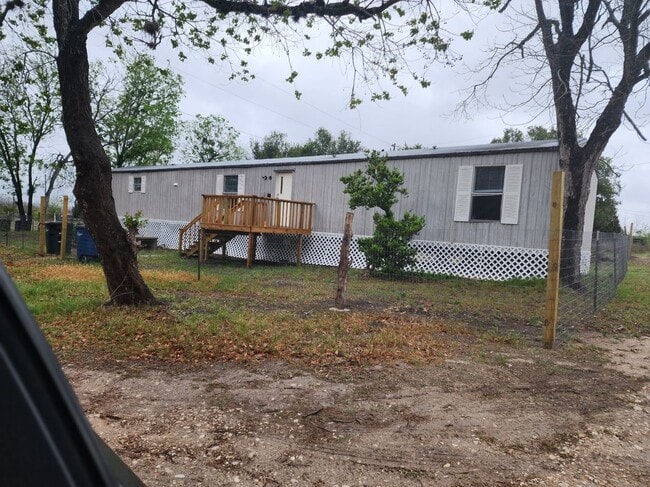 property at 2649 FM 1044