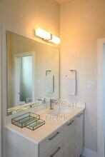 4618 Nichols St in Houston, TX - Foto de edificio - Building Photo