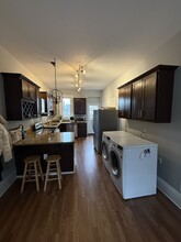 81 S 16th St, Unit 2 in Pittsburgh, PA - Building Photo - Building Photo