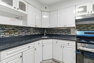 40-83-83 Denman St in Queens, NY - Building Photo - Building Photo