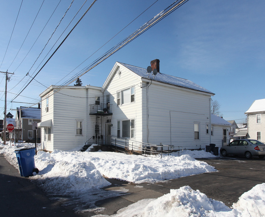 53 Garden St in Kingston, NY - Building Photo