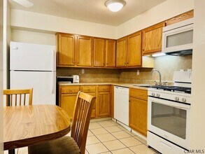 907 Old Scalp Ave in Johnstown, PA - Building Photo - Building Photo