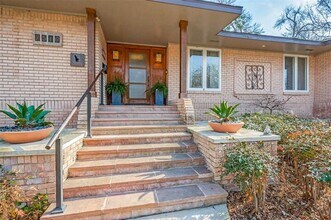 7518 Baxtershire Dr in Dallas, TX - Building Photo - Building Photo