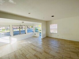 2230 NW 51st Terrace in Miami, FL - Building Photo