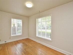 1814 W 38th St in Austin, TX - Building Photo - Building Photo