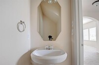 1735 Nichole Woods Dr photo'