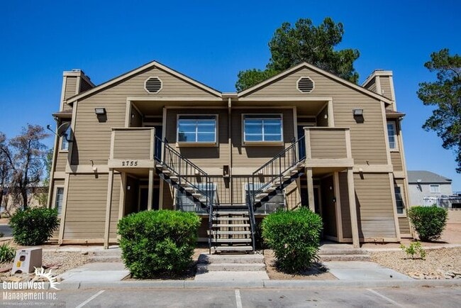 2755 Jennydiane Dr