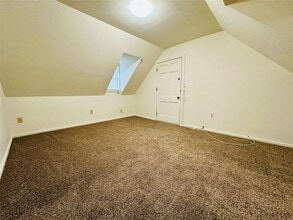 402 S Bryan-Belt Line Rd in Mesquite, TX - Foto de edificio - Building Photo