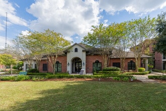 Turnberry Place Apartments in Baton Rouge, LA - Foto de edificio - Building Photo