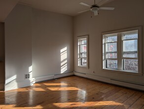 62 Sussex St, Unit #3 in Jersey City, NJ - Building Photo - Building Photo