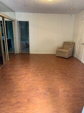 3441 Red Rose Dr, Unit A in Los Angeles, CA - Building Photo - Building Photo