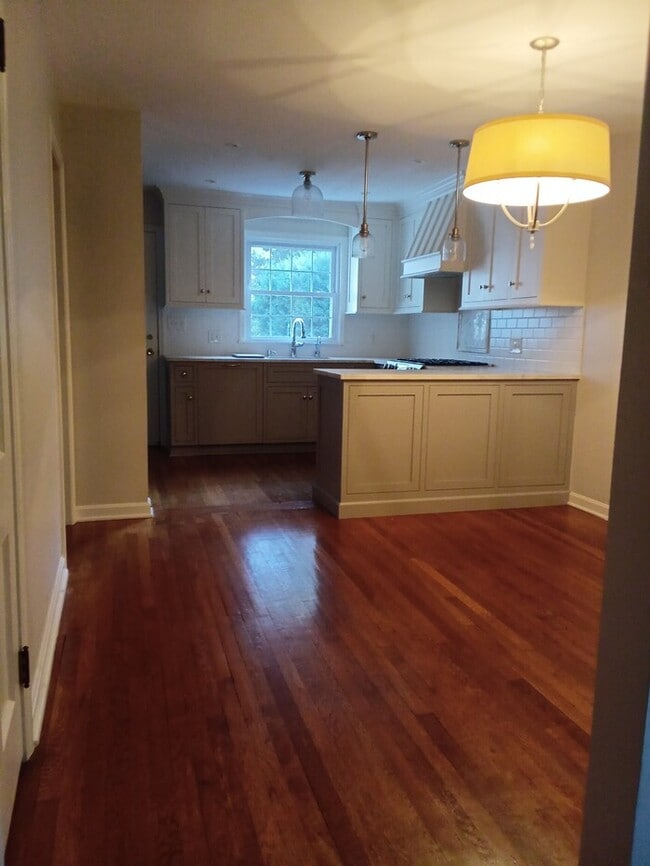 454 Walters Rd in Chagrin Falls, OH - Building Photo - Building Photo