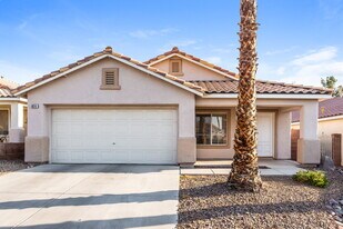 8016 W Shady Glen Ave in Las Vegas, NV - Building Photo