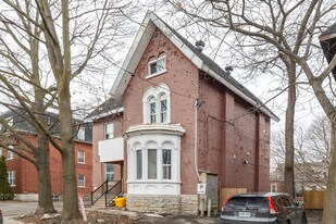 219 Daly Av in Ottawa, ON - Building Photo