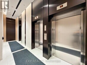 30 Dreamers Wy in Toronto, ON - Building Photo - Building Photo