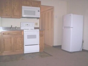 9 Holmes St in Quincy, MA - Building Photo - Building Photo