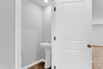 149 Coneflower Rd in Bloomingdale, GA - Building Photo - Building Photo