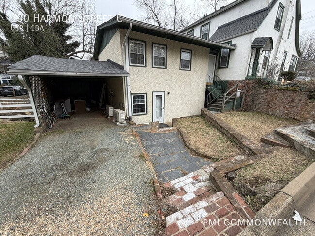 100 Harmon St in Charlottesville, VA - Building Photo - Building Photo