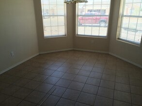 12 Rosa Ave in Los Lunas, NM - Building Photo - Building Photo