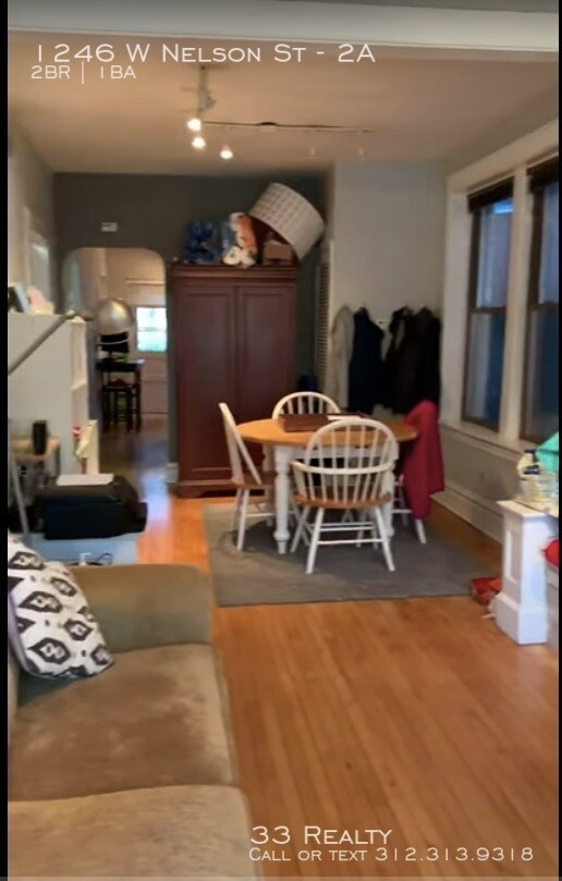 1246 W Nelson St-Unit -2A in Chicago, IL - Foto de edificio - Building Photo