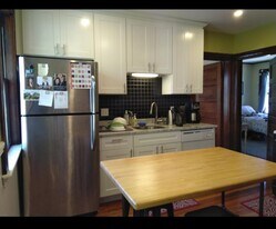 19 Edward T Sullivan Rd, Unit 3 in Cambridge, MA - Building Photo