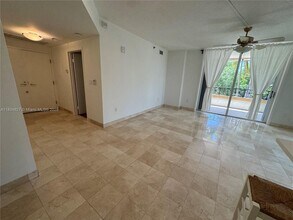 1834 Brickell Ave in Miami, FL - Building Photo - Building Photo