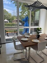 3415 Chihuahua Ave in Dallas, TX - Building Photo - Building Photo