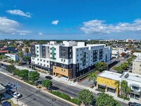 64 Forty in San Diego, CA - Building Photo