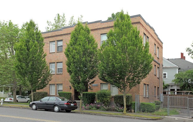 Ottomar I in Tacoma, WA - Foto de edificio - Building Photo