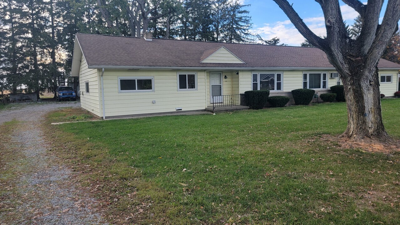 4263 N West St, Unit 4263 N West St in Lima, OH - Building Photo