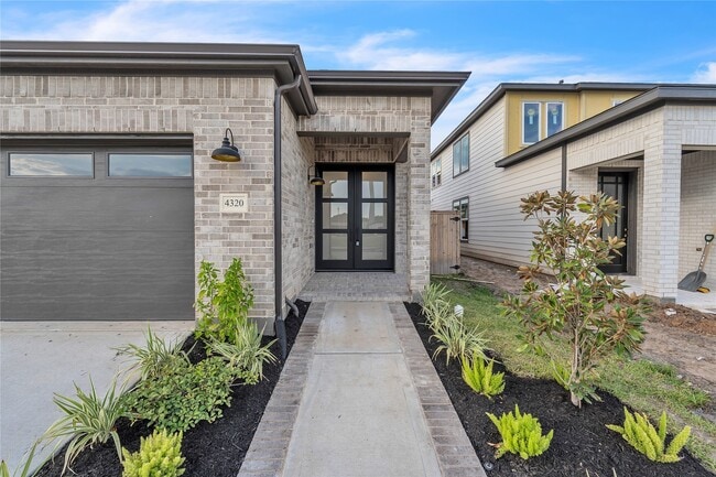 4320 Avron Dr in Stafford, TX - Building Photo - Building Photo