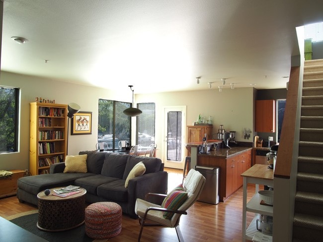 property at 8515 N Kellogg St