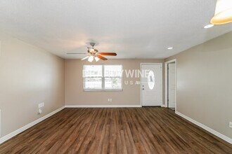 8509 Portulaca Ave in Seminole, FL - Building Photo - Building Photo
