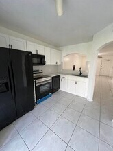 3512 Briar Bay Blvd in West Palm Beach, FL - Building Photo - Building Photo