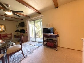 13922 Hemlock Dr in Penn Valley, CA - Building Photo - Building Photo